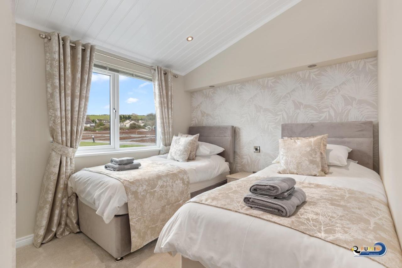 Valley View Lodge - Luxury Lodge, Hot Tub, Close To Beach Penally Eksteriør billede