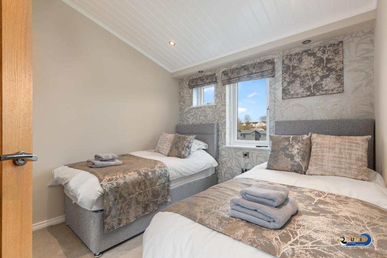Valley View Lodge - Luxury Lodge, Hot Tub, Close To Beach Penally Eksteriør billede